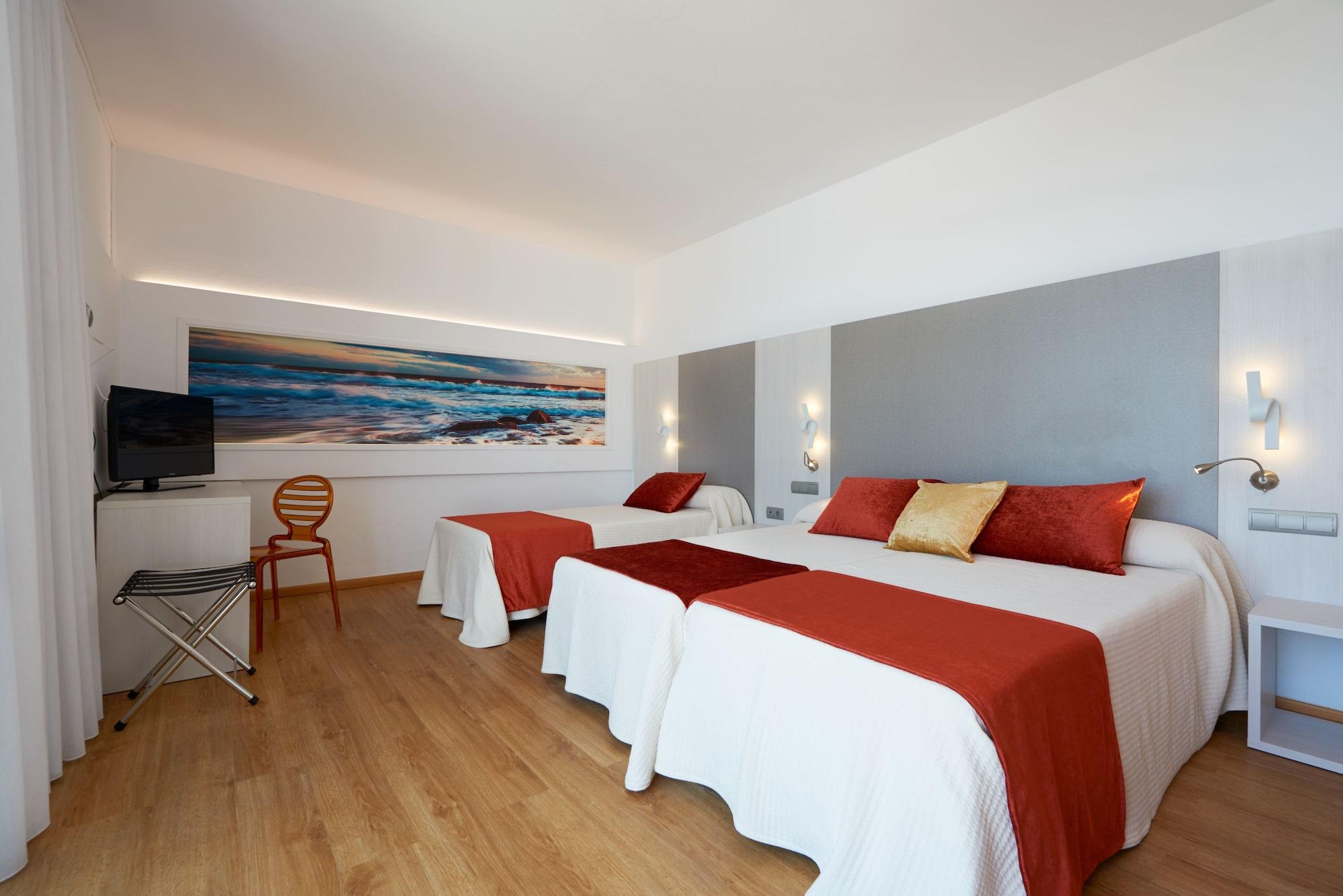 Hotel Abrat Sant Antoni de Portmany Exterior foto