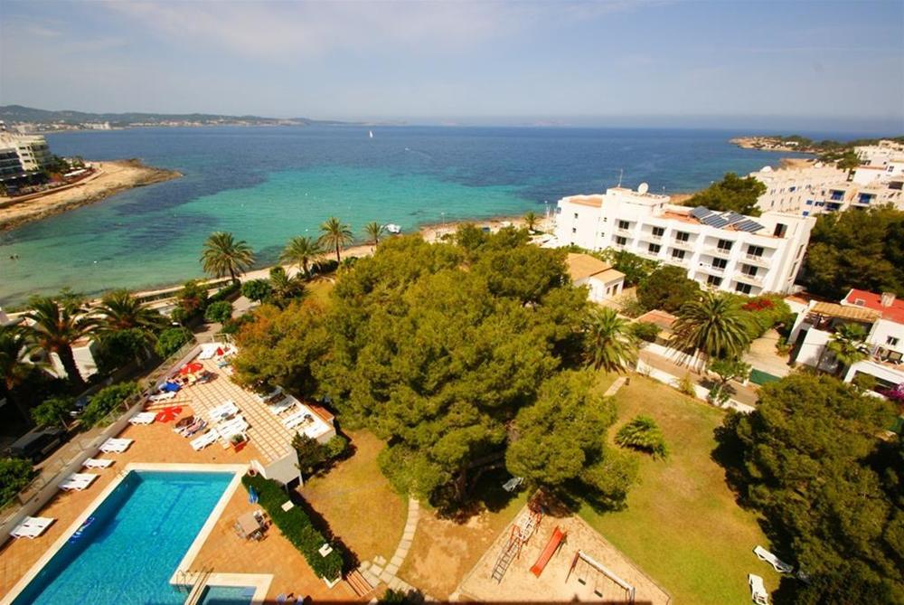 Hotel Abrat Sant Antoni de Portmany Exterior foto